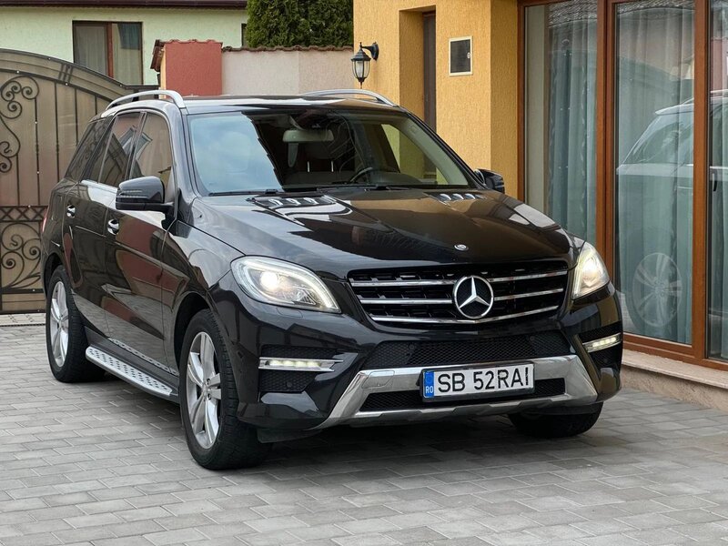 Mercedes-Benz ML 350