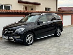 Mercedes-Benz ML 350